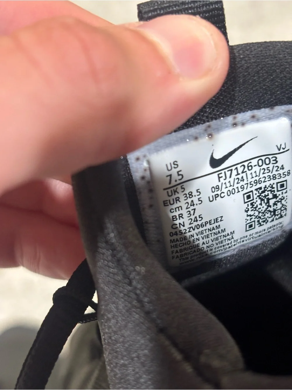 Nike Free Metcon 6 Triple Black Women's Size 7.5 (6Y) Training Shoes FJ7126-003